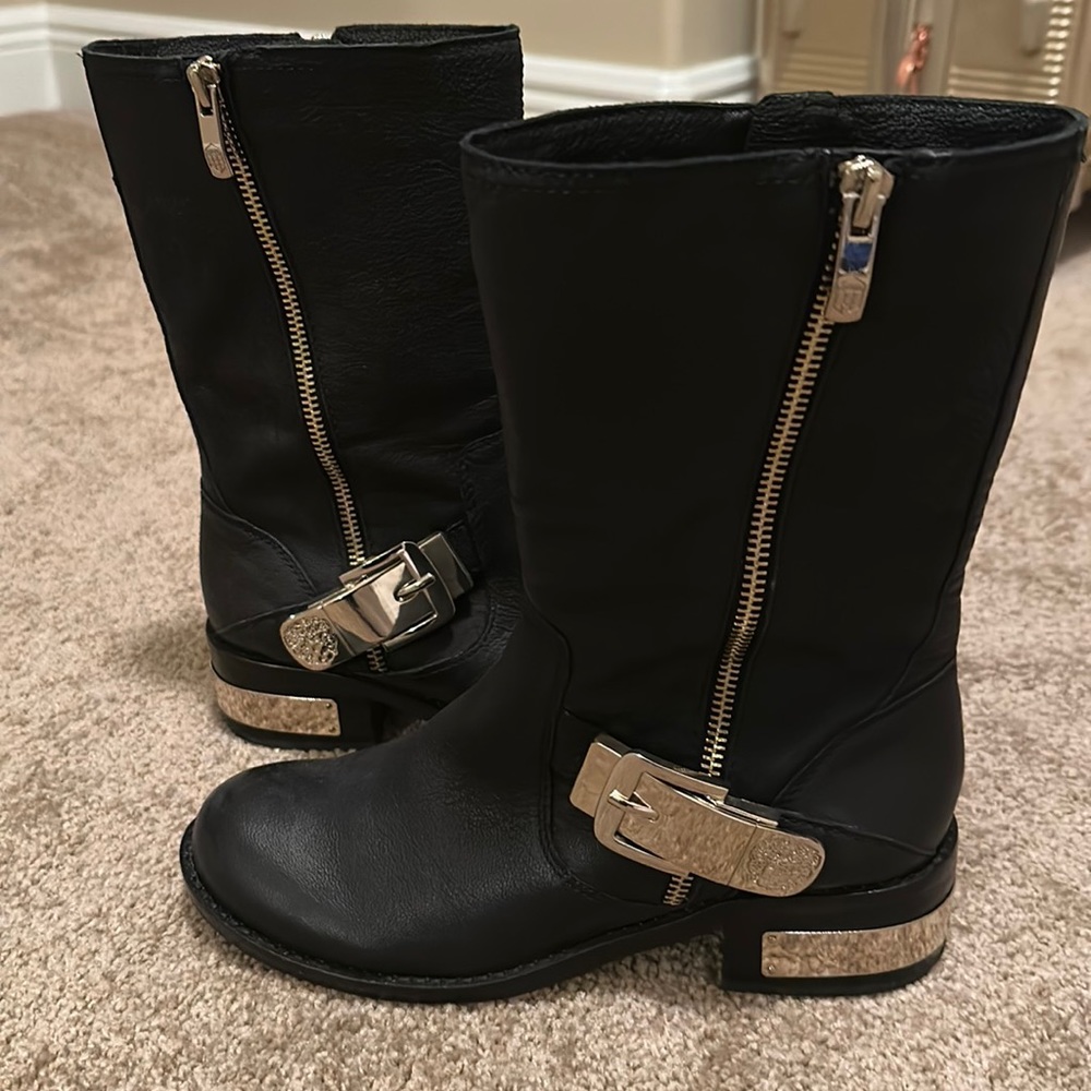 Vince Camuto leather boots size 6.5